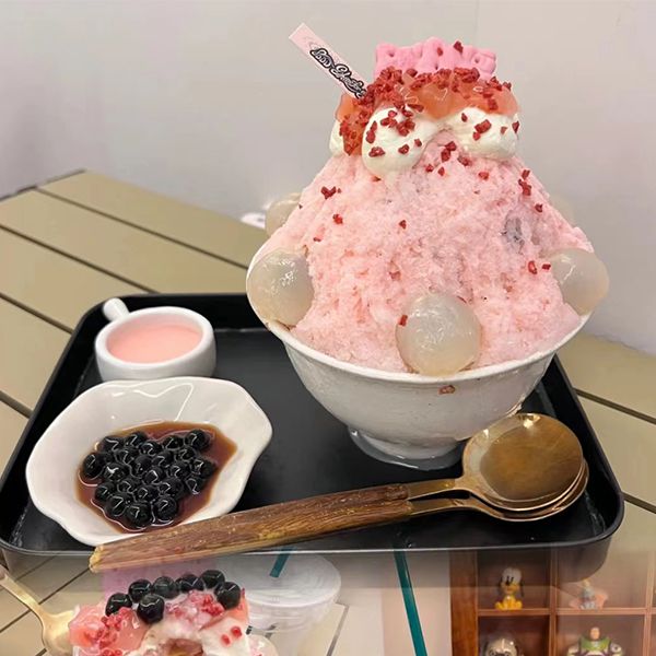 Postres y Helados + Caramelos Explosivos