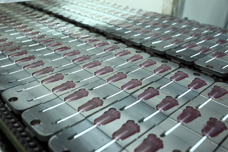 Taller de Producción de Caramelos Explosivos