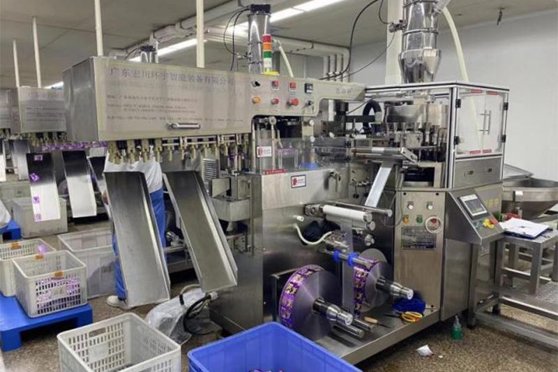 Taller de Envasado de Caramelos Explosivos